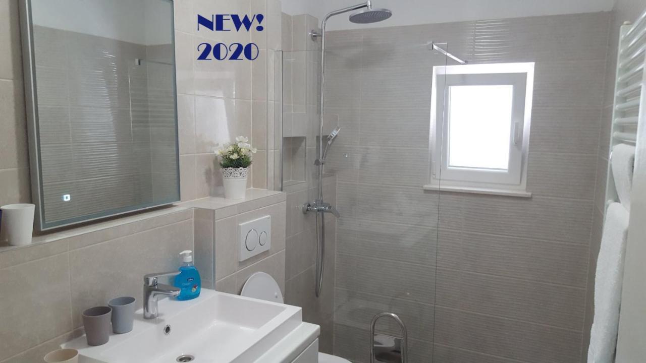 Apartments Andoria Трогір Екстер'єр фото